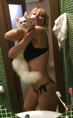 Арина — BDSM секс круглосуточно