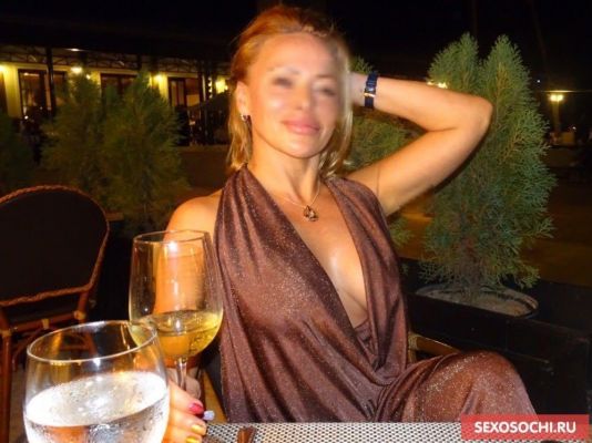 Кира - проститутка с реальными фотографиями, от 4000 руб. в час