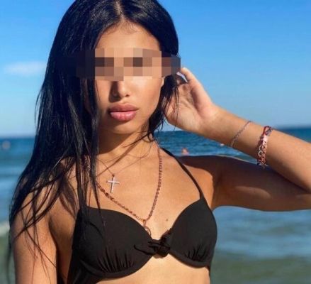 Марина, 32 лет — госпожа со страпоном