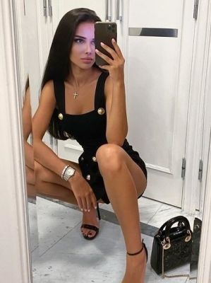 Стелла — шлюха xxl