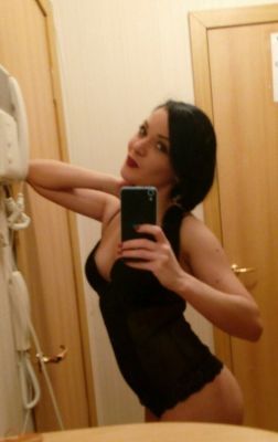Яна — проститутка big size