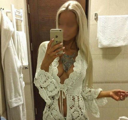 Вызвать проститутку от 4000 руб. в час (Настя, 24 лет)