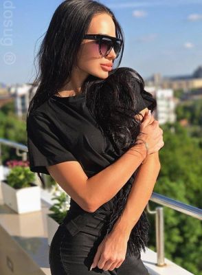 Аленка предлагает массаж простаты страпоном, недорого