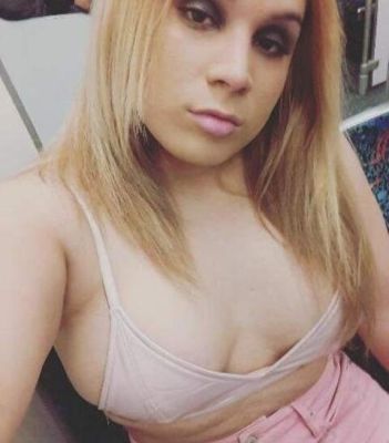 Карина, 32 лет — БДСМ услуги в Питере