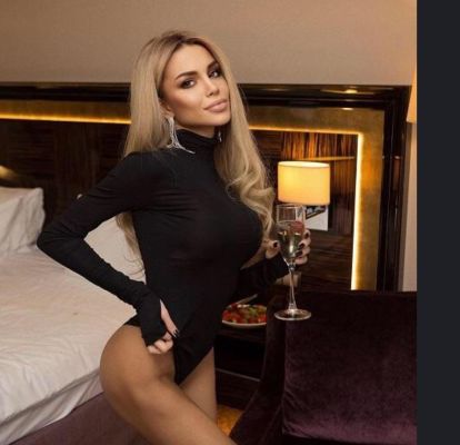 Айнура, фото с сайта sexspb.club