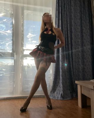 Секс услуги в гостиничном номере — 8 911 820-46-67 (блядь Юля)