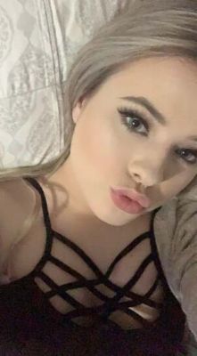 Карина – девушка для интима, г. Санкт-Петербург ()